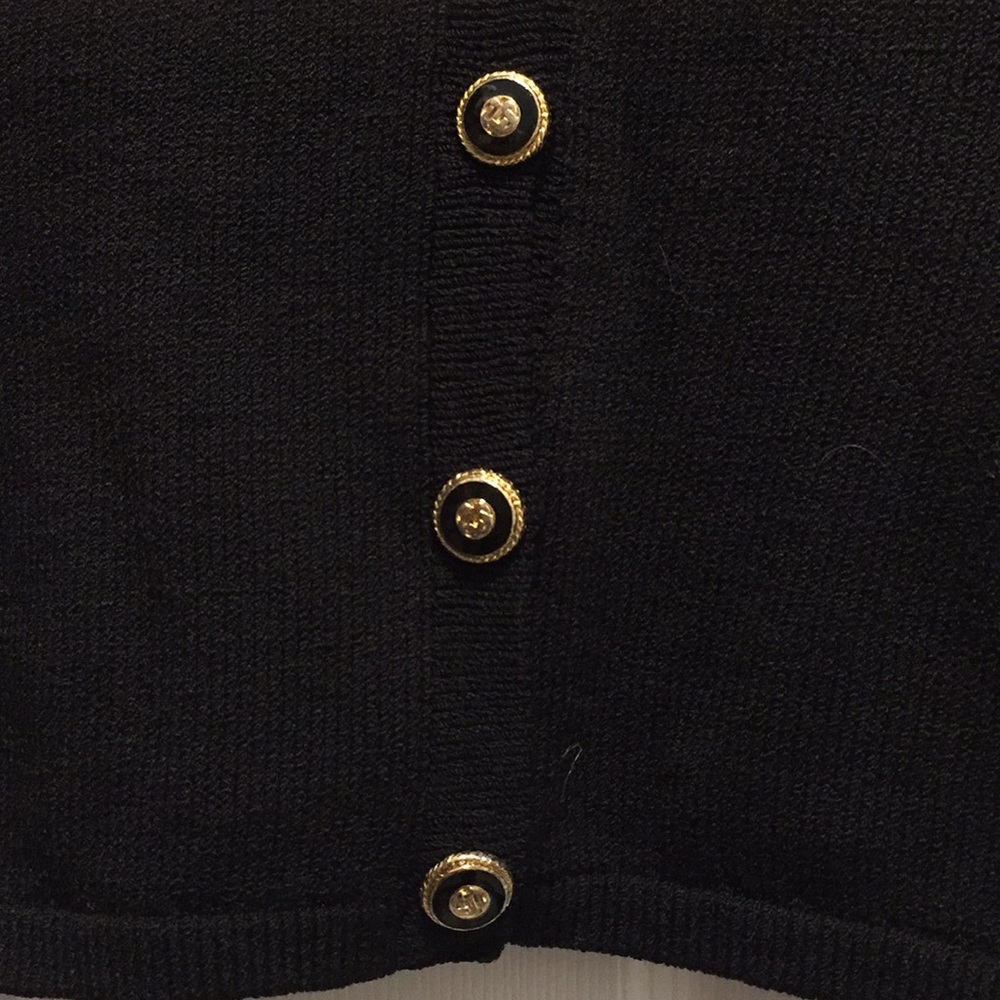 ST JOHN knit - Picture 2 of 2